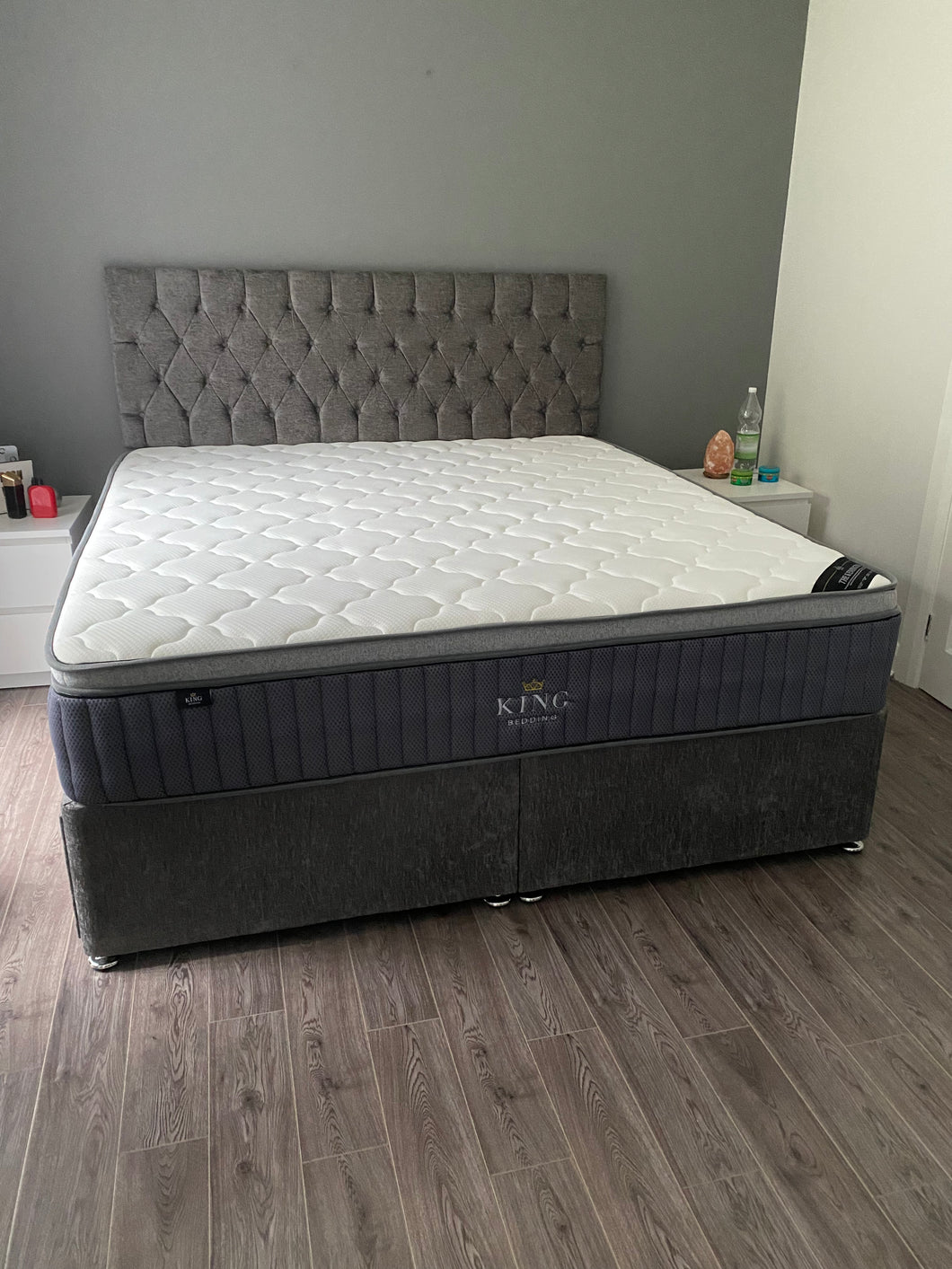 CHESTERFIELD 24” PREMIUM DIVAN 3000 WINDERMERE