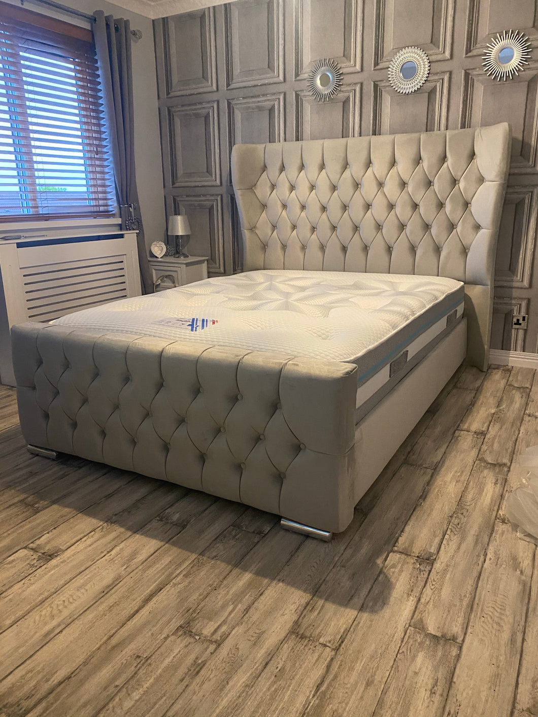 ASHLEY WING SILVER PLUSH VELVET + UPGRADED MATTRESS